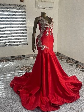 Red patches long length prom weeding dress