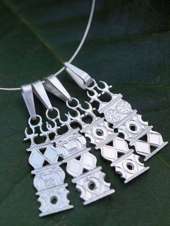 Full ALOALO pendant